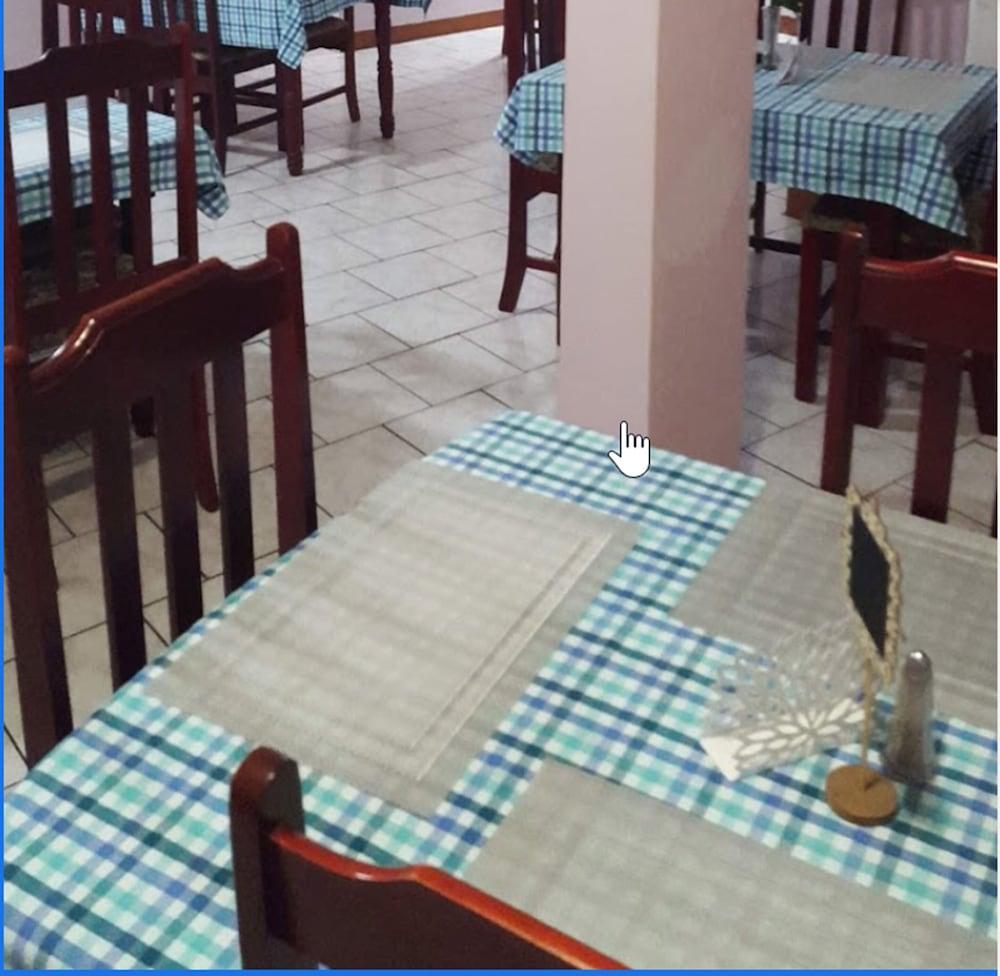 Airport Suites Hotel Piarco Esterno foto